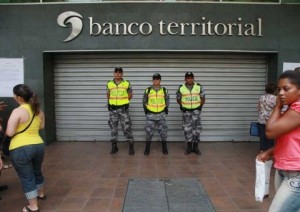 Superintendencia-Bancos-definitivo-Banco-Territorial_ECMIMA20130318_0116_4-480x340