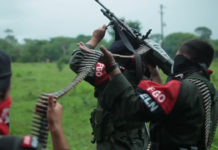 La gobernanza criminal de los grupos armados en la frontera entre Colombia y Venezuela