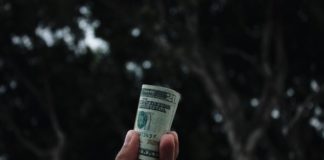 Fiscales piden enjuiciar a funcionario del Servicio Tributario de Aragua por corrupción sobornos