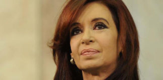 Unen en Argentina dos causas de corrupción que afectan a Cristina Fernández