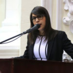 Los casos de corrupción deben presentarse ante la justicia Maryhen Jimenez Morales