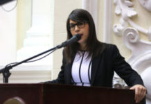 Los casos de corrupción deben presentarse ante la justicia Maryhen Jimenez Morales