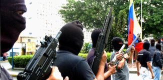 Régimen de Maduro tolera negocios de paramilitares para no perder a sus pistoleros