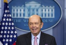 El ministro de Comercio de Trump hace negocios con la petrolera de Maduro