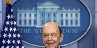 El ministro de Comercio de Trump hace negocios con la petrolera de Maduro