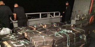 La Armada Nacional de Colombia incautó casi tres toneladas de cocaína en dos días