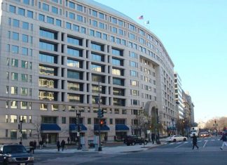 El BID reconoce demoras en pagos de Venezuela en medio de crisis económica