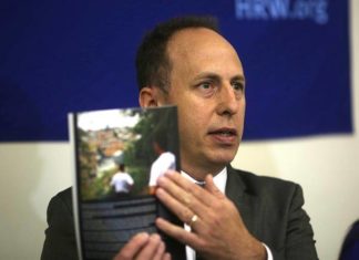 HRW : En Venezuela ya no queda ninguna fachada de la democracia