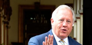 Altos funcionarios de EEUU y Brasil hablan sobre Venezuela y lazos económicos