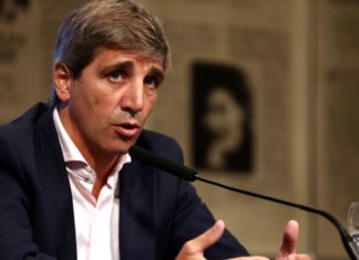 «Paradise Papers» vincula a ministro argentino de Finanzas con fondos offshore