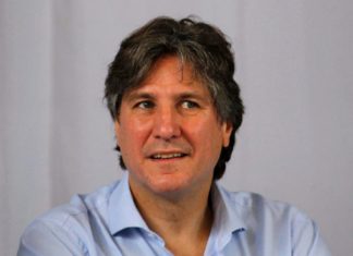 Detenido ex vicepresidente argentino Amado Boudou por presunto lavado de dinero