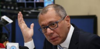 La Fiscalía acusa al vicepresidente de Ecuador de dirigir una trama de sobornos