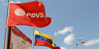 Maduro dice estar dispuesto a dejar de vender petróleo a EEUU