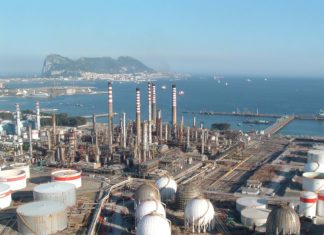 Chinos y rusos llevan unos dos meses en refinerías de Venezuela