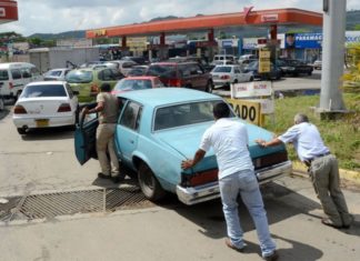 Acabaron los inventarios y no hay producción de gasolina