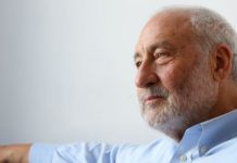 Premio Nobel de Economía: Se deben prohibir los bitcoins