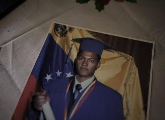 The Wall Street Journal | Brutal política anti-delincuencia en Venezuela: Ejecuciones, machetes y 8.292 muertos