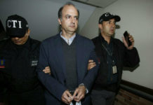 Seis años de cárcel para exviceministro colombiano por sobornos de Odebrecht
