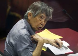 Indulto a Fujimori genera renuncias en el Gobierno y acciones para revertirlo