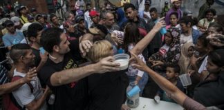 TNYT | Venezuela muere de hambre: 11.446 niños menores de un año murieron por desnutrición en 2016