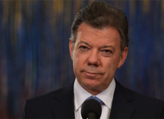 Santos firma extradición a EEUU de exfiscal anticorrupción de Colombia