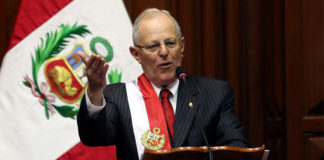 En Perú oposición pide renuncia de presidente Kuczynski por caso Odebrecht