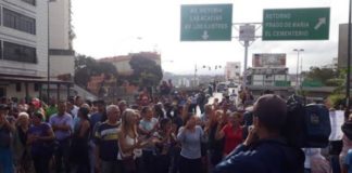 Protestas por comida, agua y gas en al menos tres estados este 28 D