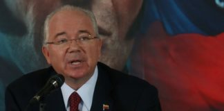 Fiscalía venezolana abre investigación a exministro Petróleo Rafael Ramírez