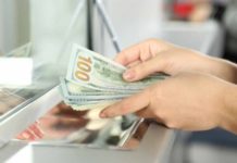 Autoridades de EEUU con el “ojo puesto” en banquero chavista por lavado de dinero