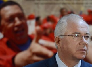 Ramírez: ¿Por qué Maduro teme publicar lista de empresas que recibieron dólares de Cencoex?