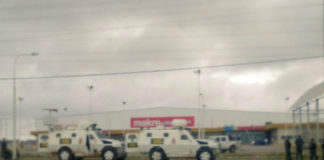 Racionamiento de bebidas alcohólicas inicia saqueo de al menos siete comercios en Ciudad Bolívar