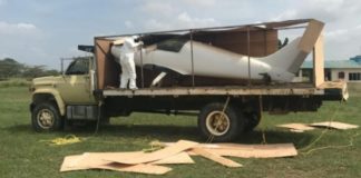 Incautaron camión de placas venezolanas que transportaba avioneta del narcotráfico en Colombia
