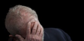 Condenan a Lula a casi 13 años de prisión por corrupción y lavado de dinero