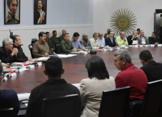 Régimen de Maduro ordenó la emisión de 100 millones de Petro