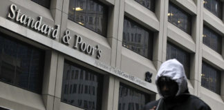 S&P coloca en default la calificación de bono global de Venezuela al 2018