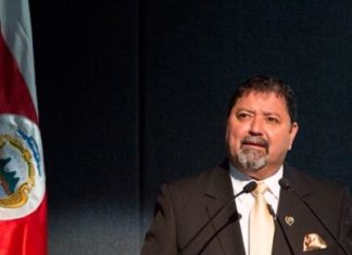 Costa Rica rechaza idea mexicana de legalizar marihuana en zonas turísticas