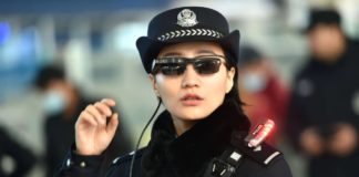La policía china utiliza gafas de reconocimiento facial
