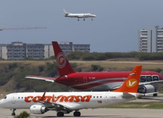 Corrupción, incompetencia y mal manejo, las claves del colapso de aerolíneas
