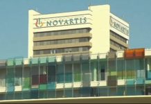 Ex primeros ministros griegos presuntamente implicados en corrupción Novartis