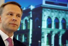 Gobernador banco central letón, sospechoso de aceptar soborno 100.000 euros