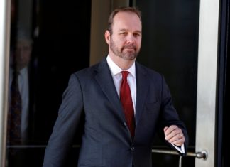 Exasesor de Trump se declararía culpable en caso sobre injerencia rusa