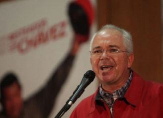 Fiscales de EEUU creen que Rafael Ramírez recibió sobornos como parte de una red de corrupción en Pdvsa