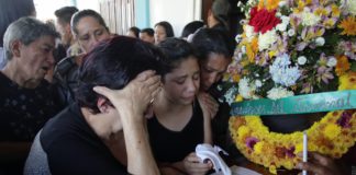 Familiares de fallecidos en la mina Cicapra: Fue una masacre, mataron a gente inocente