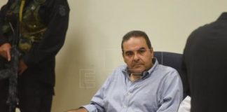 Aplazada audiencia de expresidente salvadoreño Saca acusado de corrupción