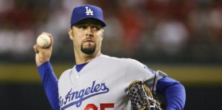 El expelotero mexicano Esteban Loaiza tendrá que ir a juicio por narcotráfico