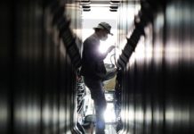 Detienen a científicos rusos tras intentar usar computadora nuclear para minar bitcoins