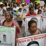 «En México no hay democracia, hay una crisis humanitaria»