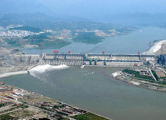 Exministro de dictadura brasileña investigado por corrupción en central amazónica