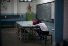 Escuelas venezolanas reportan ausentismo de 50% por falta de comida