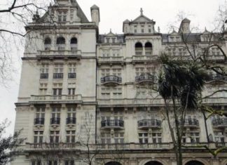 «Cleptotour»: Ruta por las fabulosas mansiones de los oligarcas rusos en Londres